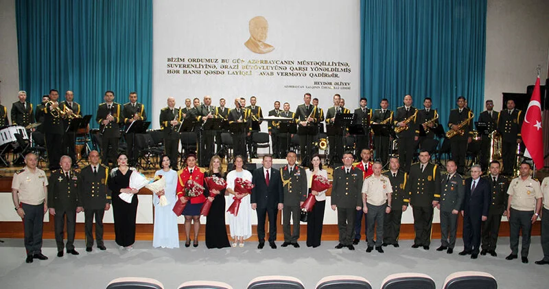 Türkiyə Silahlı Qüvvələrinin Armoni orkestri Bakıda konsert proqramı ilə çıxış etdi FOTO