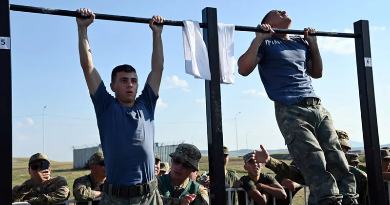 Kursantlarımız Qazaxıstanda yarışa getdi