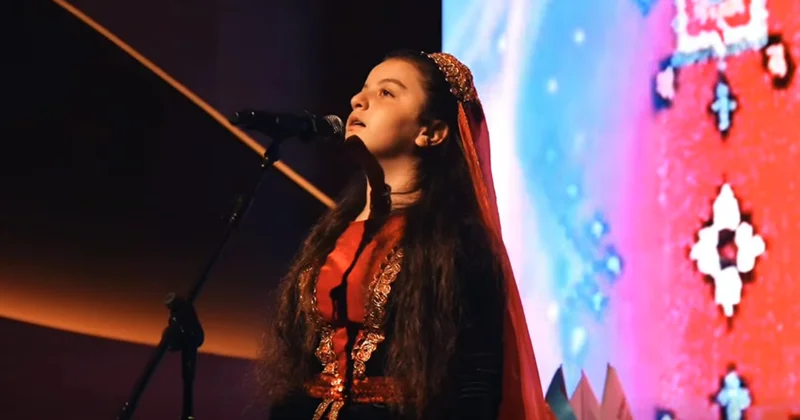 Füzulinin qəzəlini elə gözəl oxudu ki... Video