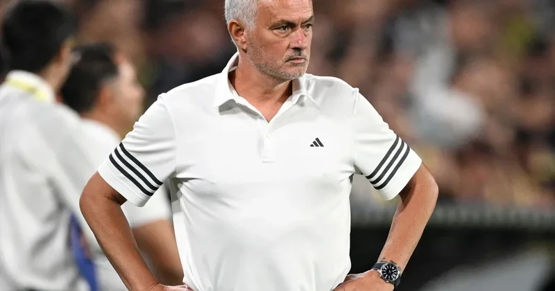 Mourinyo: Mundialda Real ın oyunçularının daha tez məğlub olmasını istəyirəm