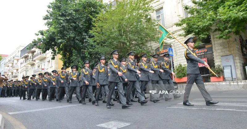 Bakı, Xankəndi, Şuşa və daha beş şəhərdə Silahlı Qüvvələr Günündə hərbçilərin yürüşü keçirilib FOTO YENİLƏNİB