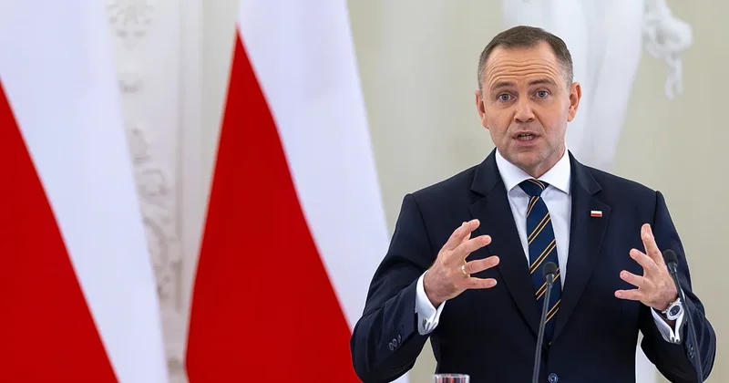 Навроцкий стал самым популярным политиком Польши