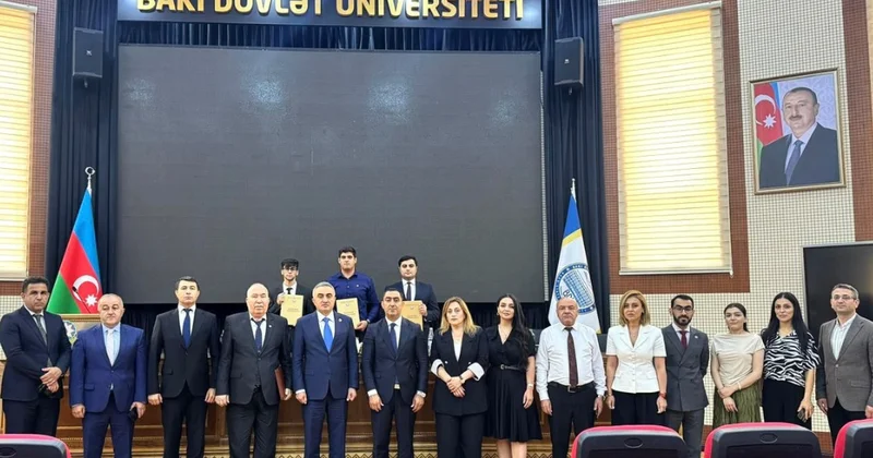 Vəkillər Kollegiyası rəhbərinin sədrliyi ilə Bakı Dövlət Universitetində magistrantların dissertasiyası müdafiə olunub