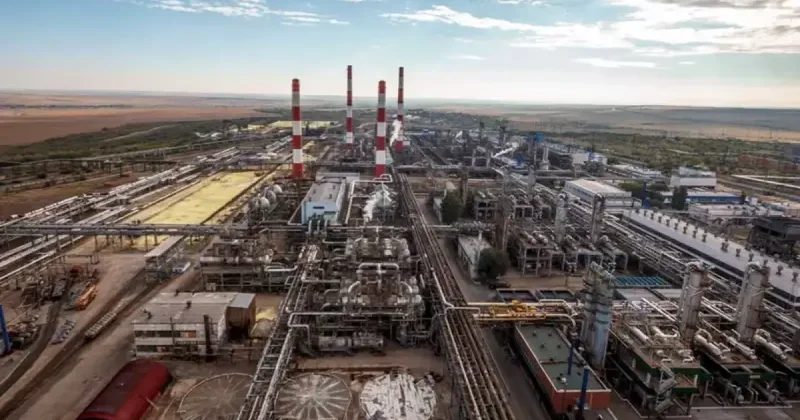 Казахстан уменьшил добычу газа на крупнейшем месторождении Карачаганак