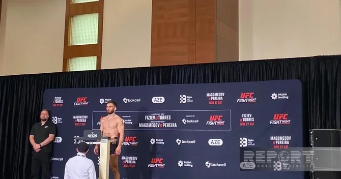 UFC nin Bakıda təşkil olunacaq turnirindən əvvəl idmançıların çəkiölçmə mərasimi keçirilib