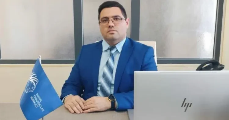Kiçik ofis, xarici bayraqlar və böyük vədlər Ekspert bu şirkətləri İFŞA ETDİ