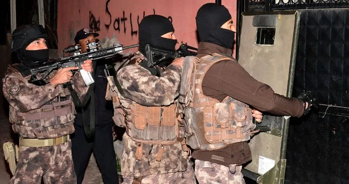 Türkiyə genişmiqyaslı əməliyyata başladı! 841 nəfər həbs olundu