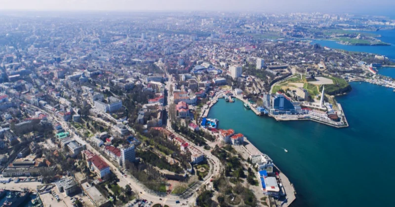 Krım və Sevastopolda fövqəladə vəziyyət elan edildi