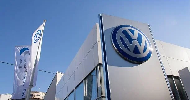 “Volkswagen” 100 min nəfəri işdən çıxarmağa hazırlaşır