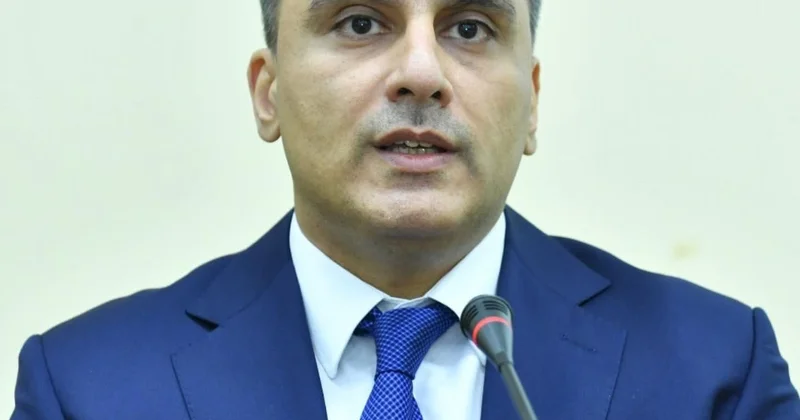 Xalq yazıçısı Kamal Abdullayevin alim oğlu...