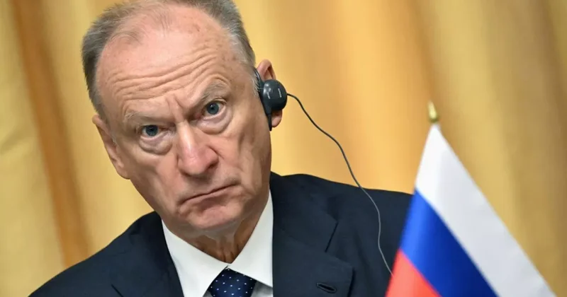 Помощник Путина призвал представителей НАТО учить русский