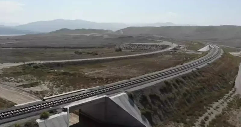 Zəngəzur dəhlizinin açılmasında qərarlıyıq AKP dən mesaj