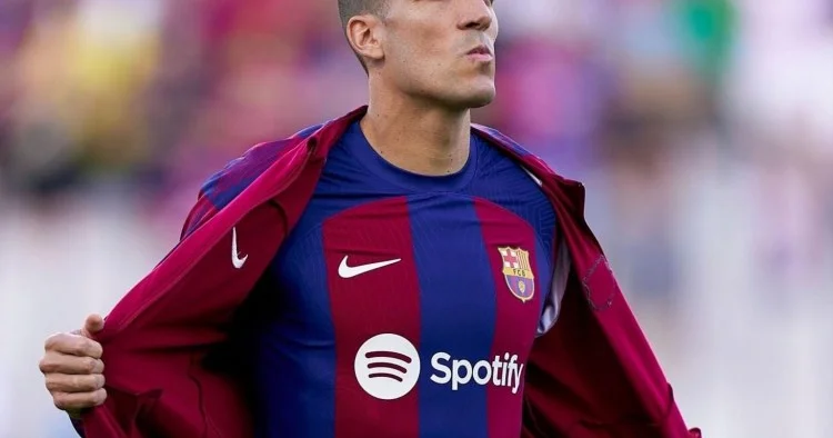 Barselona bu futbolçu ilə yollarını ayıracaq