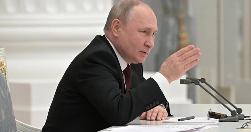 Putin normal adam deyil