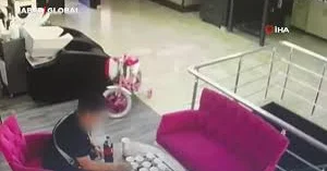 Eltisini oğlunun toyunda gizlicə öldürmək istədi Restoranda dəhşət