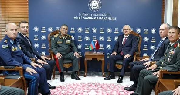 Bakı yeni silah müqavilələri imzaladı nələr alırıq?