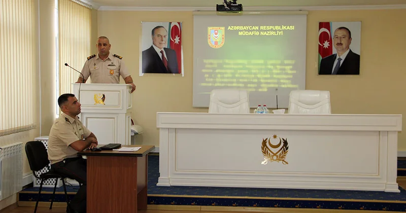 Hərbi Polis İdarəsində qoşun xidmətinin təşkili üzrə seminar keçirilib