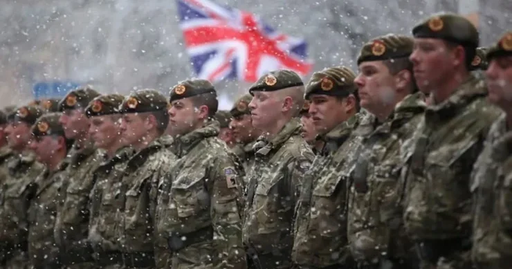 Böyük Britaniya NATO nun yeni müdafiə bankına qoşula bilər