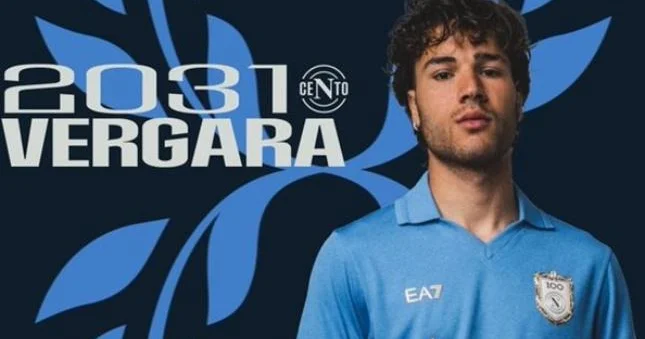 Napoli yetirməsi ilə yeni müqavilə bağladı