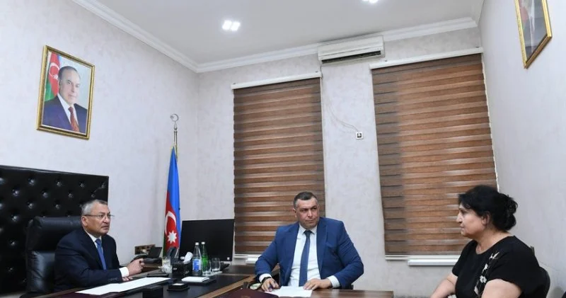Qaçqınkom sədri vətəndaş qəbulu keçirib