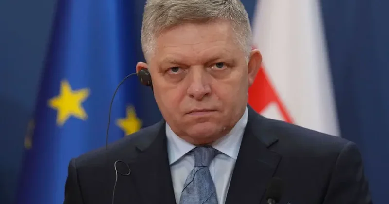Slovakiyanın baş naziri Ukraynanın Drujba neft kəmərinə hücumunu pisləyib