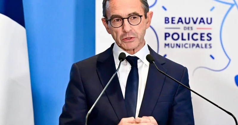 Fransız deputat: Rötayo Əlcəzairdən hakimiyyətə gedən pillə kimi istifadə edir