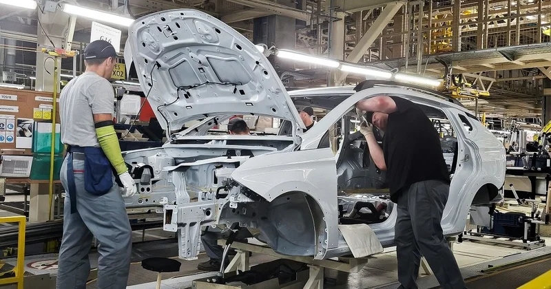 Keçmiş Nissan avtomobil zavodu İskra istehsalı üçün hazırlanır...