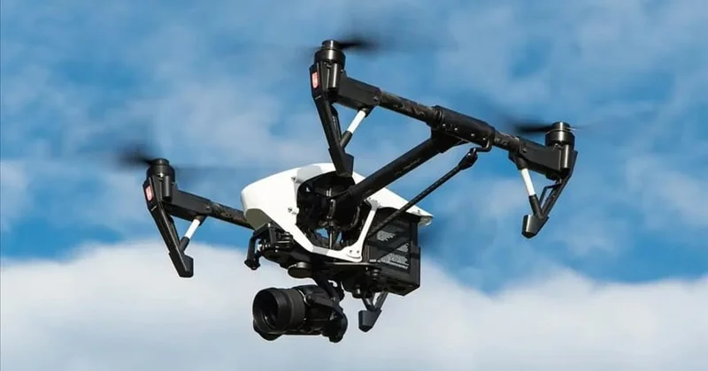 Dronla qonşunun həyətini çəkmək qanundankənar müşahidə sayılırmı?