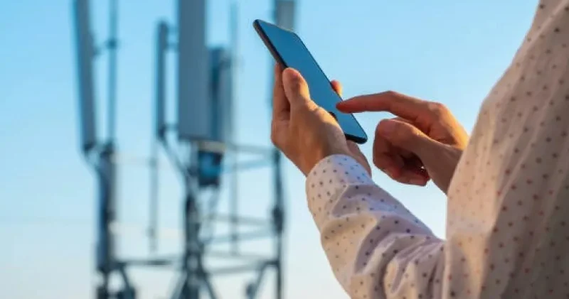 Azərbaycanda mobil rabitənin gəlirləri 1,2 milyard manatı ötüb