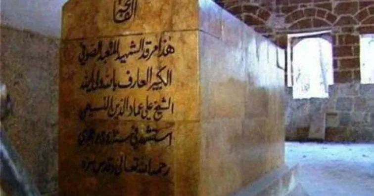 “Nəsiminin məzarını Azərbaycana gətirmək saxta türbə düzəltməkdir!” ETİRAZ