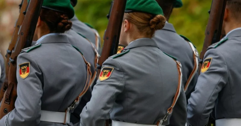Almaniya hökumətində yer alan partiyalar hərbi xidmət haqqında qanun layihəsi barədə razılığa gəlib
