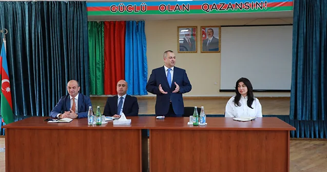 Suraxanıda RİH başçısının səyyar görüşləri davam edir Fotolar