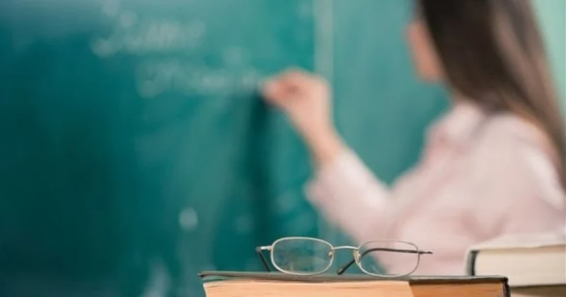 Müəllimlərin sertifikatlaşdırılma prosesinin müsahibə mərhələsində qiymətləndirmə hansı meyarlar əsasında aparılır?