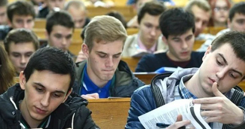 Названо число поступивших в вузы