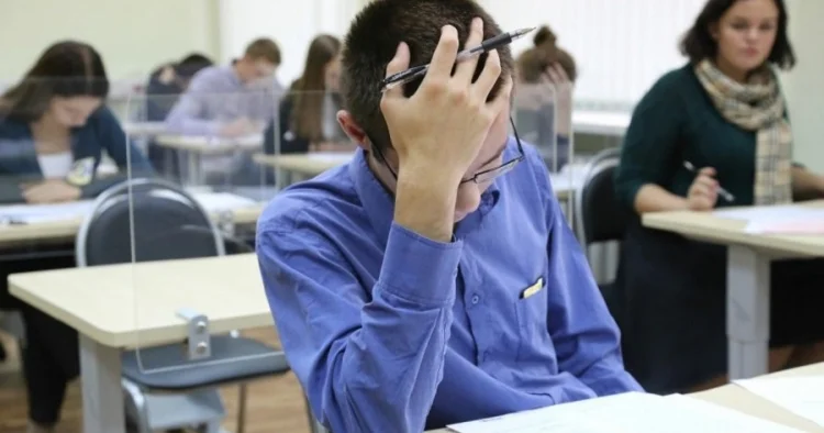 Onlar universitetə girməyi türmədən xilas kimi görür Psixoloqdan həyəcan təbili