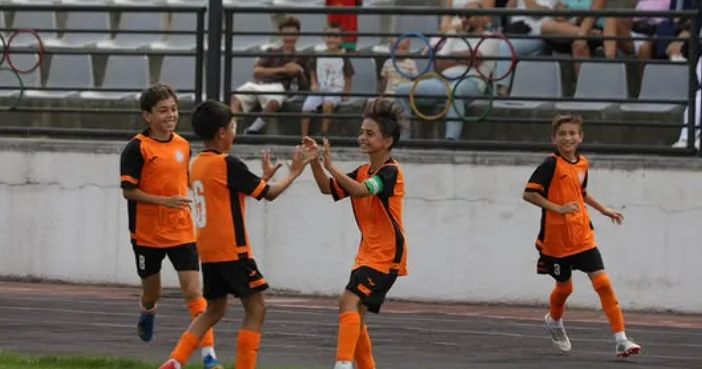 “Ulduz Cup”da püşk atıldı