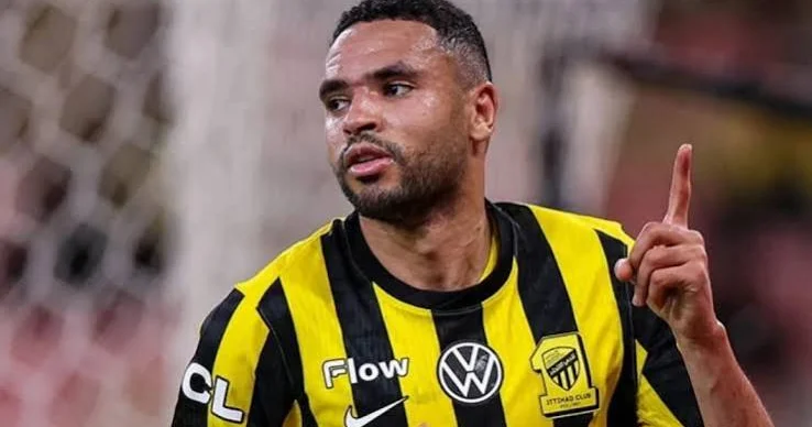 Bayer Mussa Diabinin transferinə çalışır