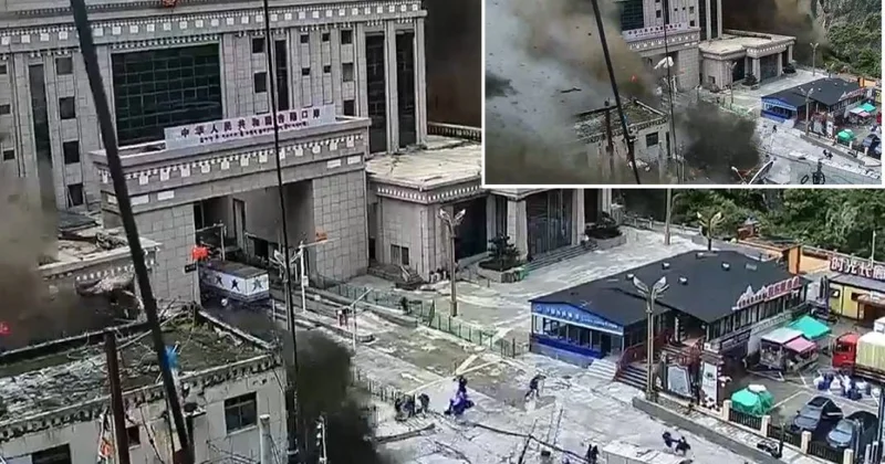 Daşqın Çin Nepal sərhəd keçid məntəqəsini yuyub aparıb: 17 nəfər ölüb, 400 ə yaxın yaralı var