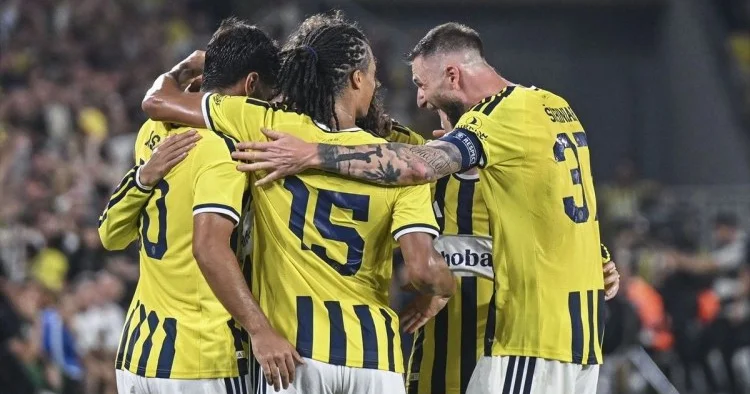 Fənərbaxça 18 illik həsrətə soyaraq Çempionlar Liqasının əsas mərhələsinə vəsiqə qazandı GÜNÜN NƏTİCƏLƏRİ