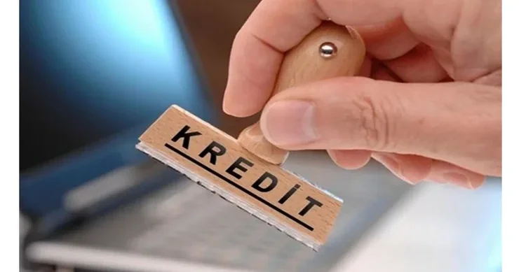 Azərbaycanda problemli kreditlər artıb
