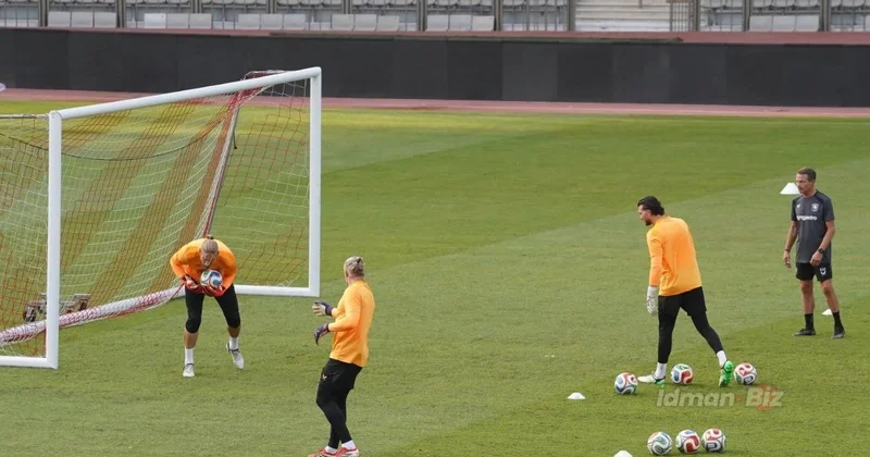 “Tvente” “Qarabağ”la oyun öncəsi Bakıda məşq keçib FOTO