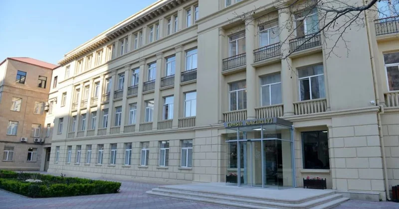 Историю Азербайджана в VII классах с иностранным языком обучения будут преподавать на азербайджанском