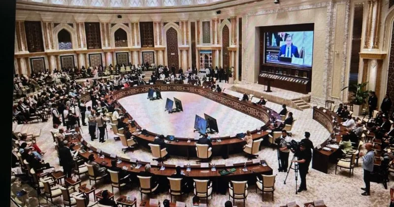 Daşkənd media forumunda “İslam sivilizasiyasının mənəvi dəyərləri” adlı sessiya keçirilib