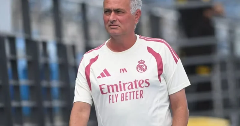 Mourinyo qələbəni və Mbappenin het trikini şərh etdi