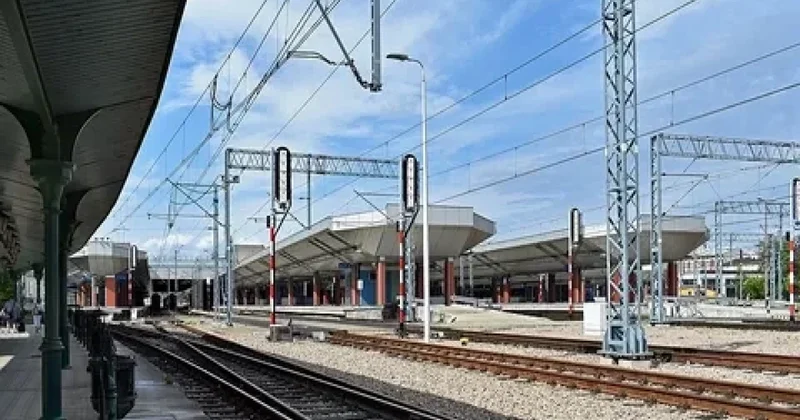 Polşada dəmir yollarında yüksək terror təhlükəsi rejimi uzadılıb