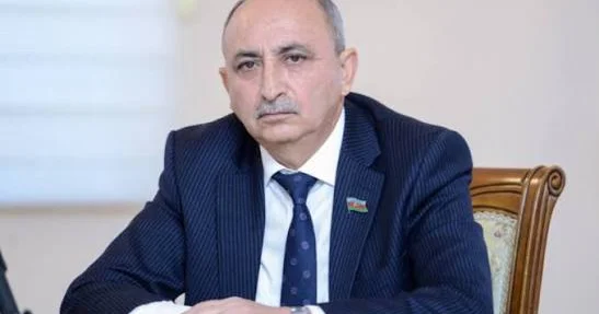 Deputat yerinə yetirə bilmədiyi vədlərdən danışdı: “İki səbəbi var”