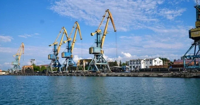 Узбекистан выходит к Черному морю через грузинский Поти
