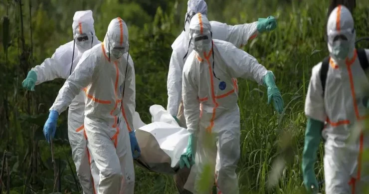 Ebola sürətlə yayılır Ölənlərin sayı 2 600 ü keçdi