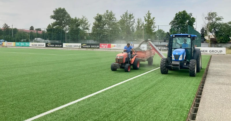 Tovuz şəhər stadionunda ot örtüyünün dəyişdirilməsi işləri başladı