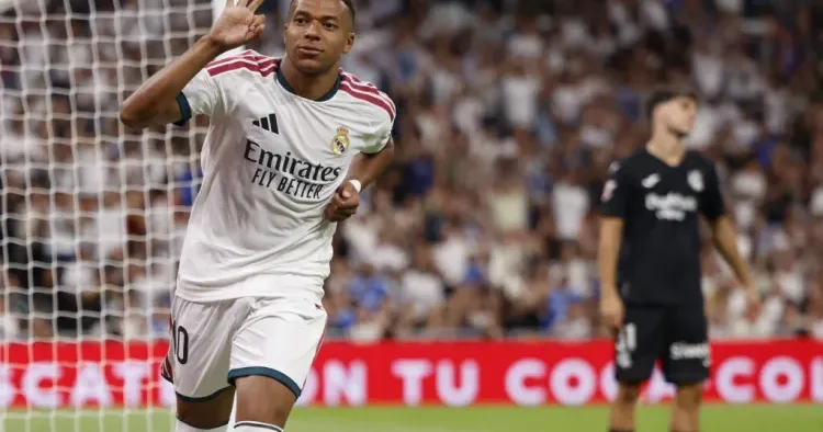 Real Madrid darmadağınla qalib gəldi: Mbappe het trik etdi